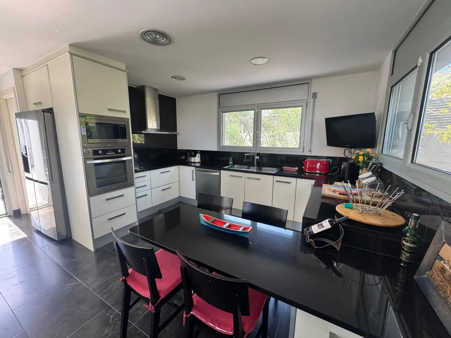 Kitchen of Houses for sale in El Port de la Selva  with Air Conditioner, Heating and Private garden