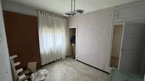 Bedroom of Flat for sale in  Madrid Capital