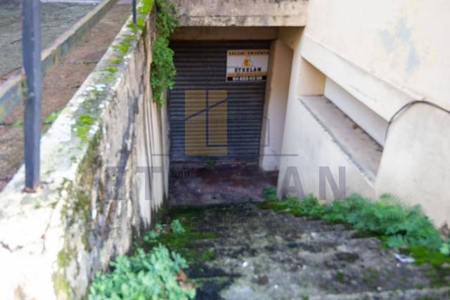 Local comercial en Venta en Berriz