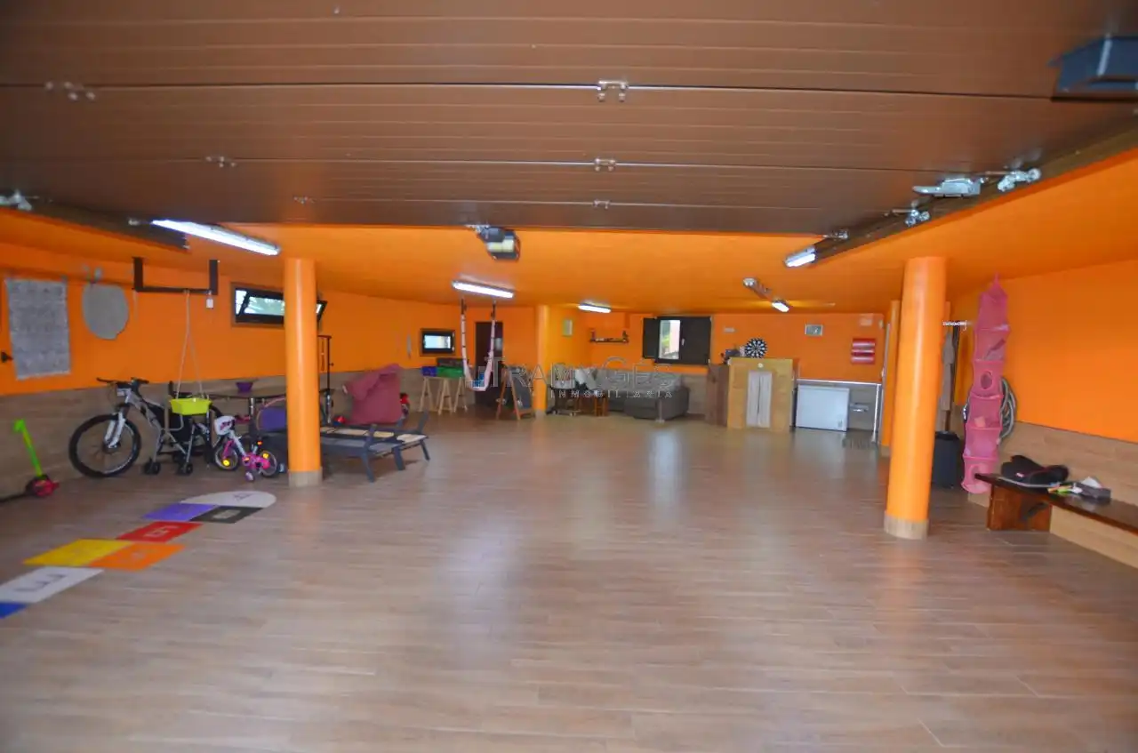 Casa o chalet en venta en Tui con Calefacción, Jardín privado y Terraza