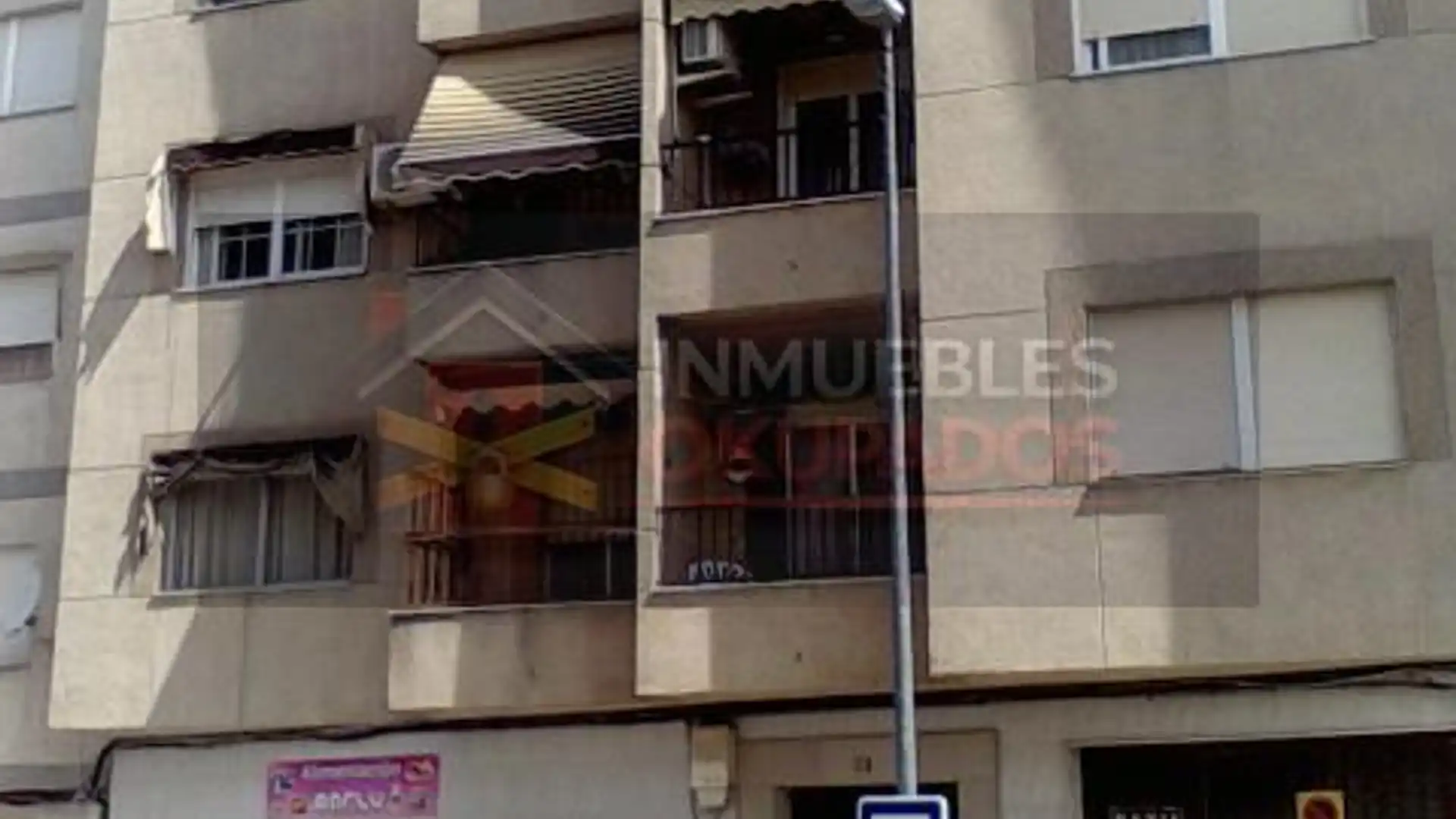 Vista exterior de Piso en venta en Torredonjimeno