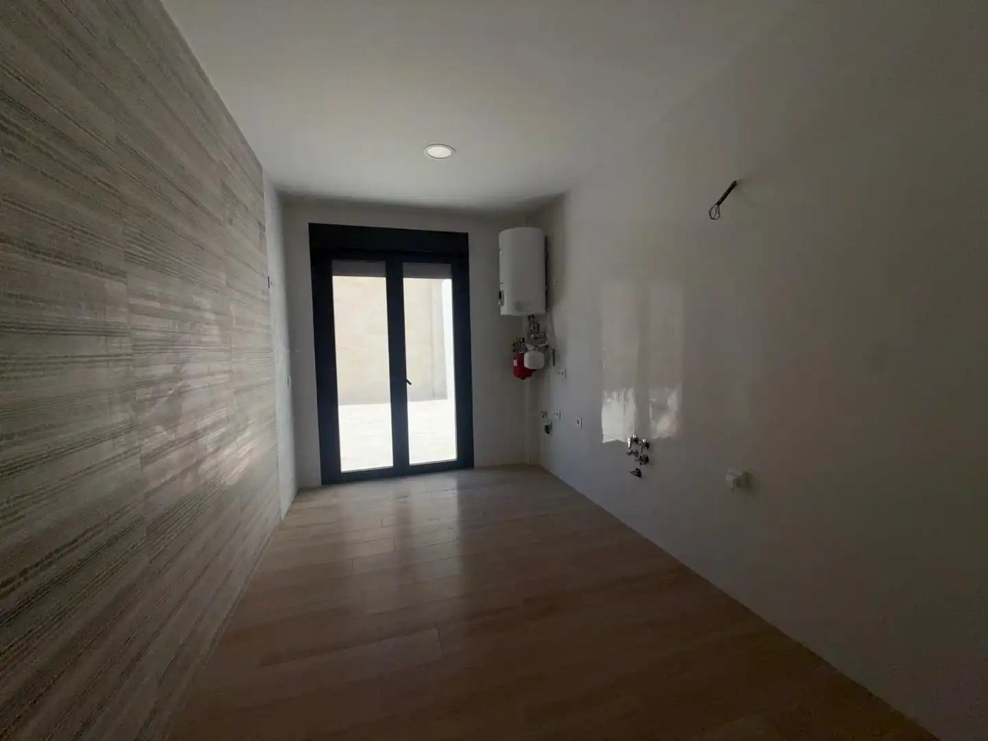 Planta baixa en venda en Tomelloso amb Aire condicionat, Calefacció i Jardí privat