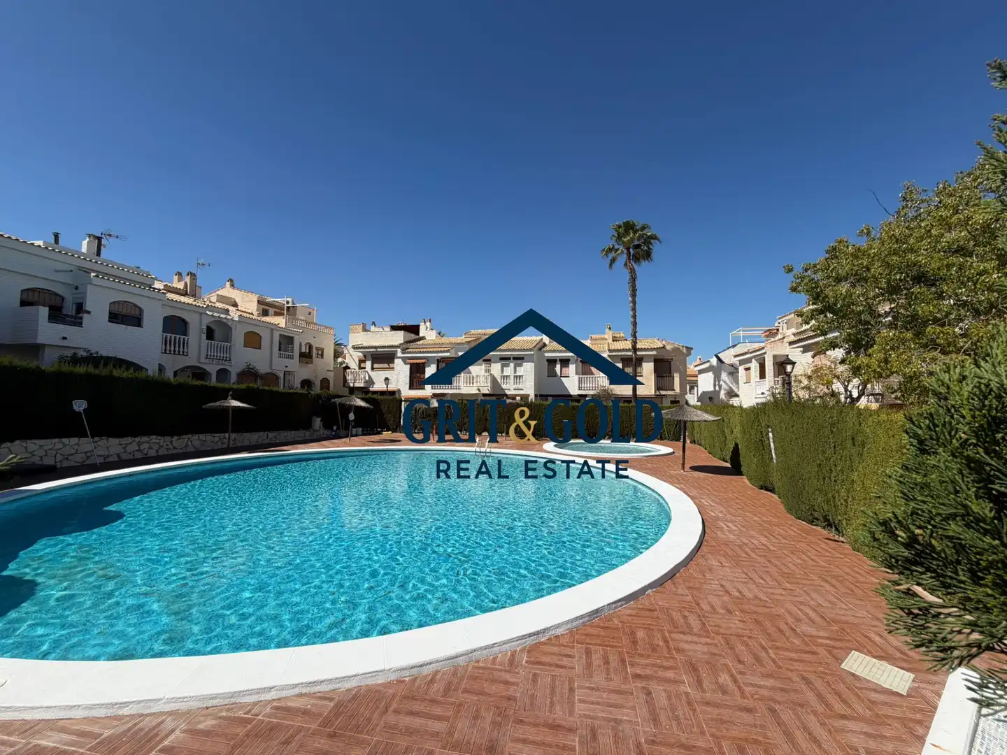 Bungalow with terrace for sale in Gran Alacant, imagen 3