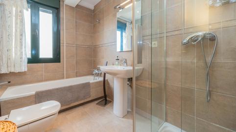 Foto 3 de Casa o xalet en venda a Calle de la Amistad, Manzanares El Real, Madrid