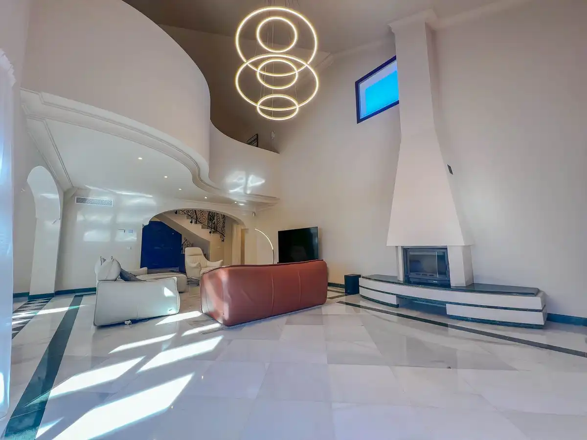 Casa adosada en venta en Benahavís con Aire acondicionado y Terraza