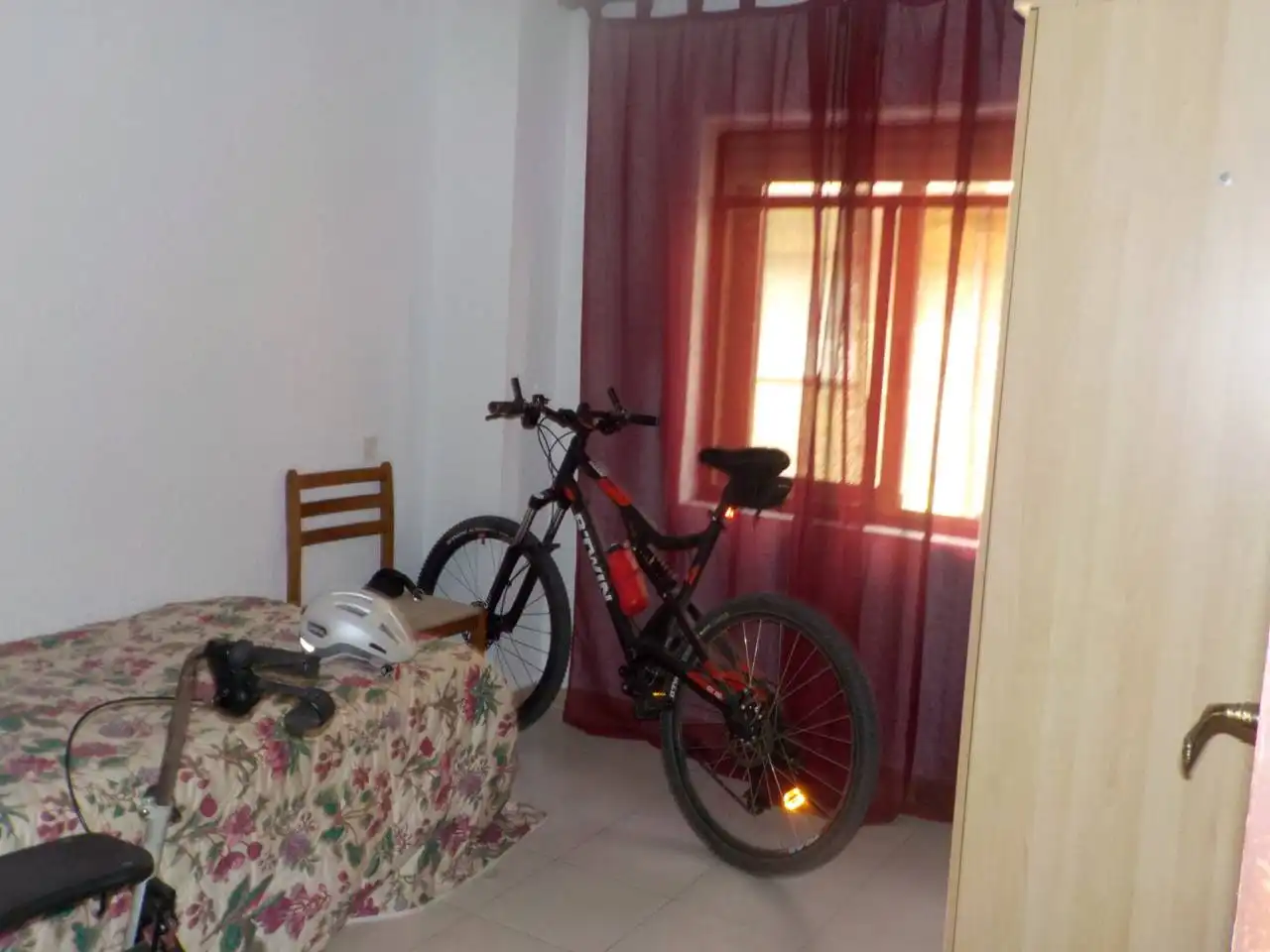 Appartamento con terrazza in vendita a Calle SANTIAGO VEGAS ARRANZ 8, imagen 13