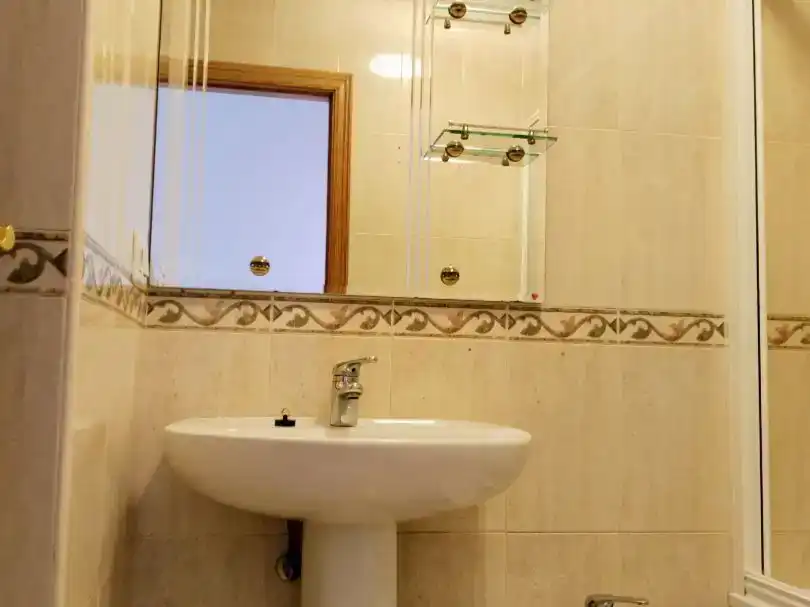 Bany de Pis en venda en Burgos Capital