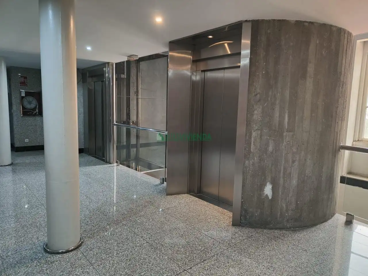 Oficina con ascensor en alquiler en Centro Urbano, imagen 2