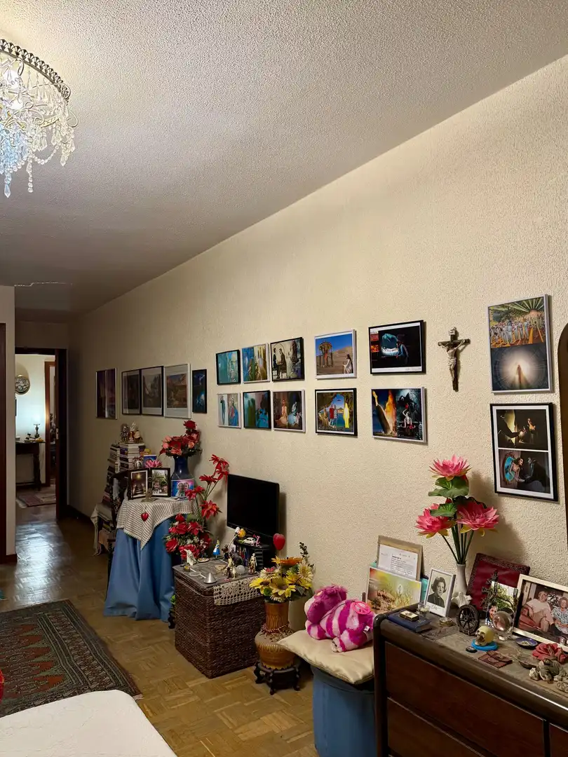 Sala d'estar de Pis en venda en A Coruña Capital  amb Calefacció, Terrassa i Moblat