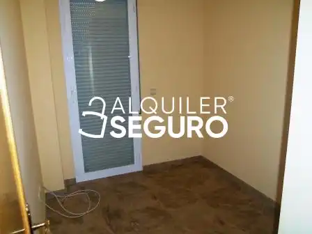 Piso de alquiler en Valle de Ayora, Barrio de Benicalap