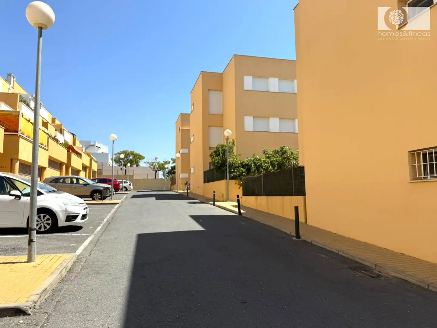 Exterior view of Flat for sale in Ayamonte  with Air Conditioner, Furnished and Community pool