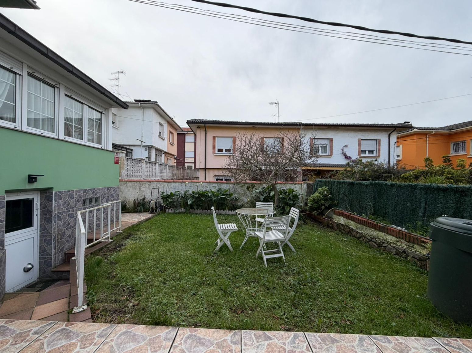 Jardín de Casa o chalet en venta en Avilés con Calefacción, Jardín privado y Parquet