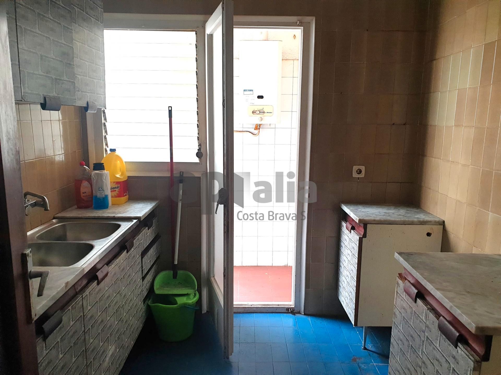 Kitchen of Flat for sale in Lloret de Mar
