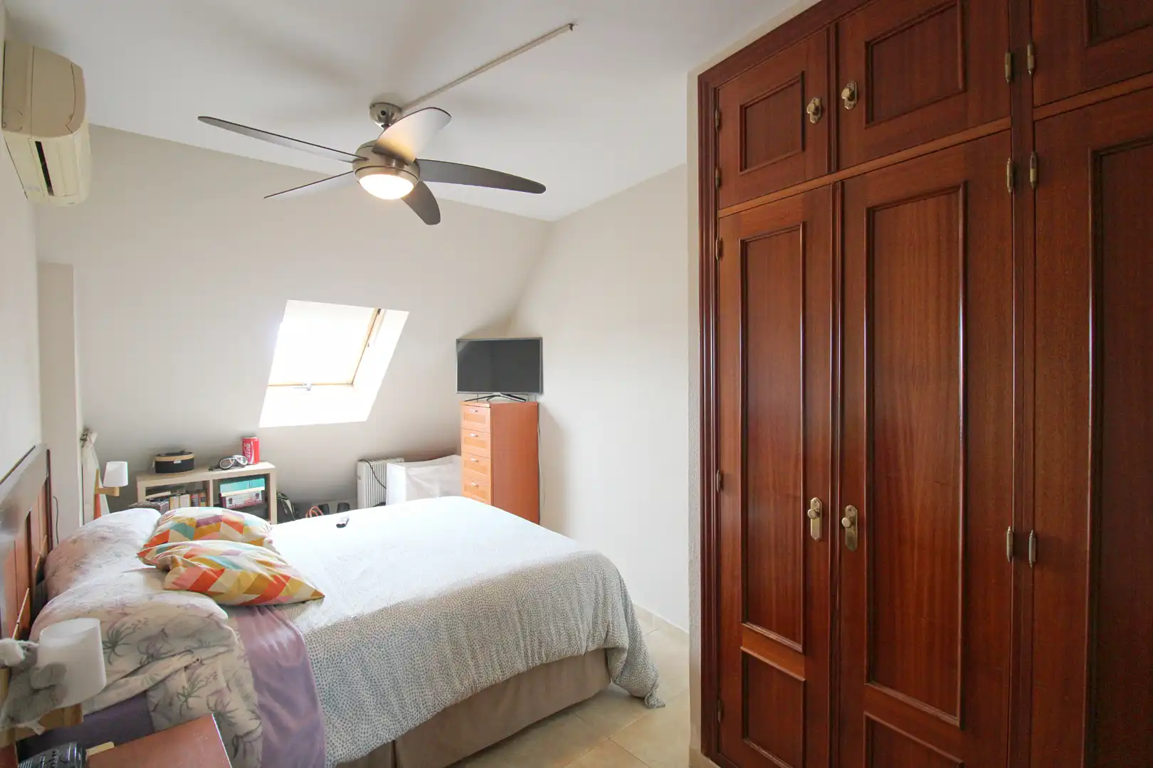 Habitación de Ático en venta en Alhaurín de la Torre con Aire acondicionado, Calefacción y Terraza