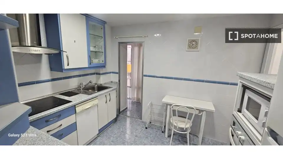 Cocina de Piso de alquiler en Alcalá de Henares con Aire acondicionado, Calefacción y Amueblado