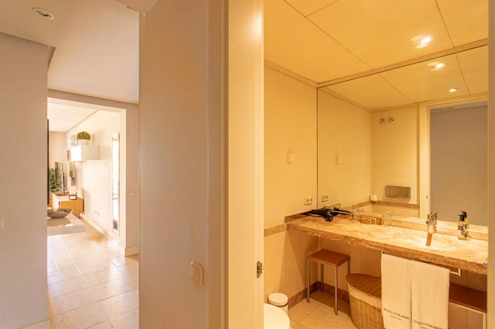 Bany de Apartament en venda en Chiclana de la Frontera amb Jardí privat i Piscina comunitària