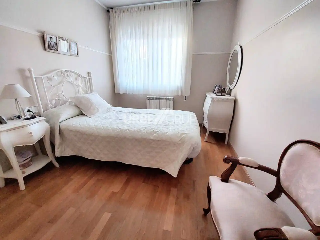 Dormitori de Casa o xalet en venda en Terrassa amb Calefacció i Alarma