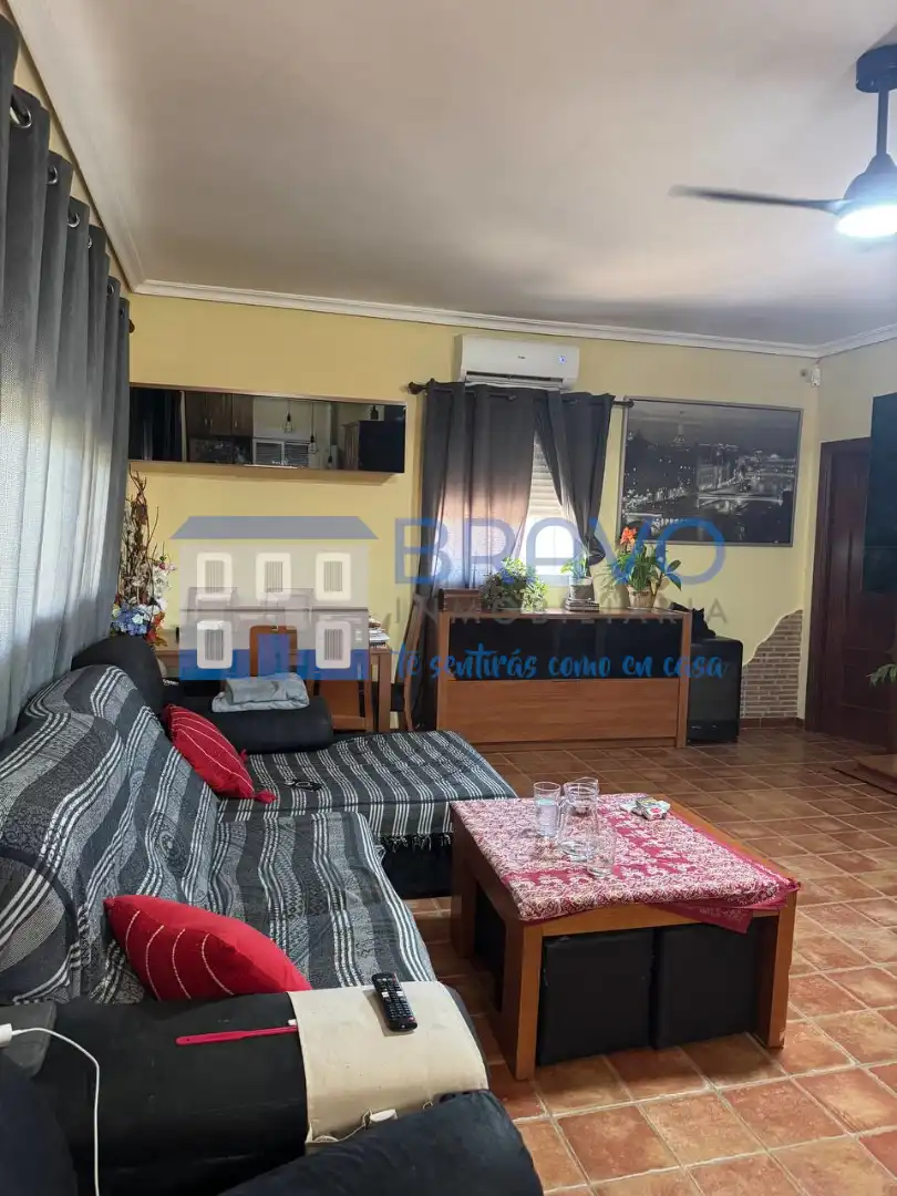 Sala de estar de Casa o chalet en venta en Medellín con Aire acondicionado, Jardín privado y Trastero