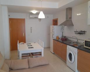 Kitchen of Flat for sale in  Sevilla Capital  with Air Conditioner and Heating