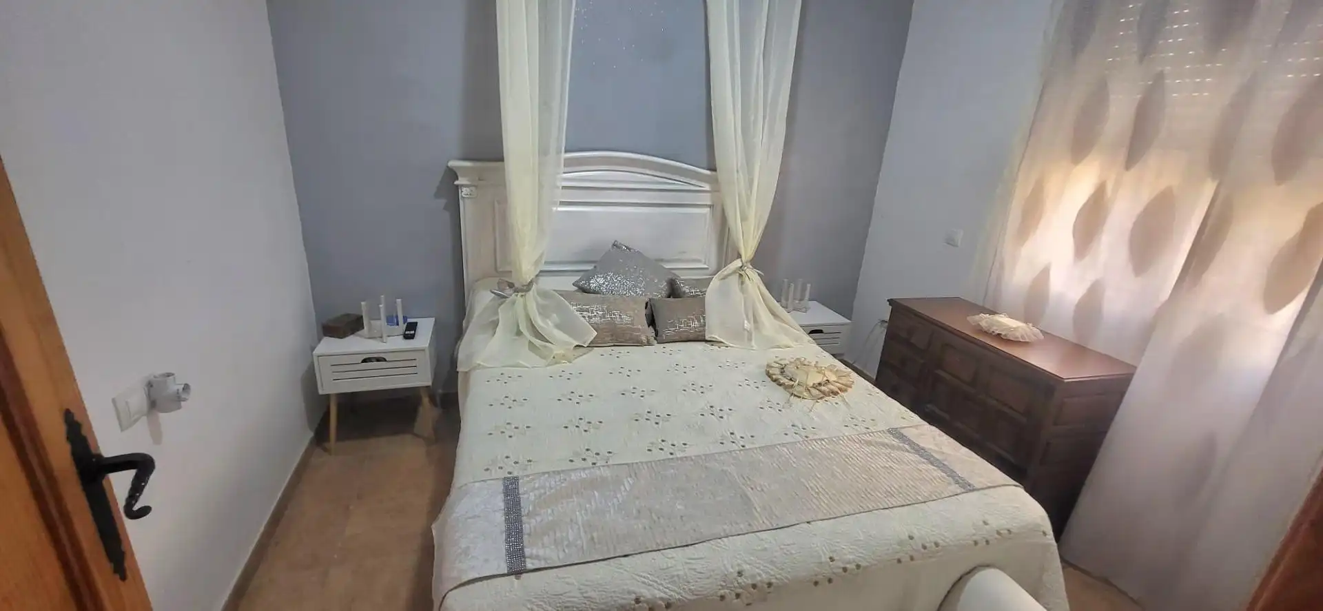 Habitación de Finca rústica en venta en Almodóvar del Río con Aire acondicionado, Jardín privado y Terraza