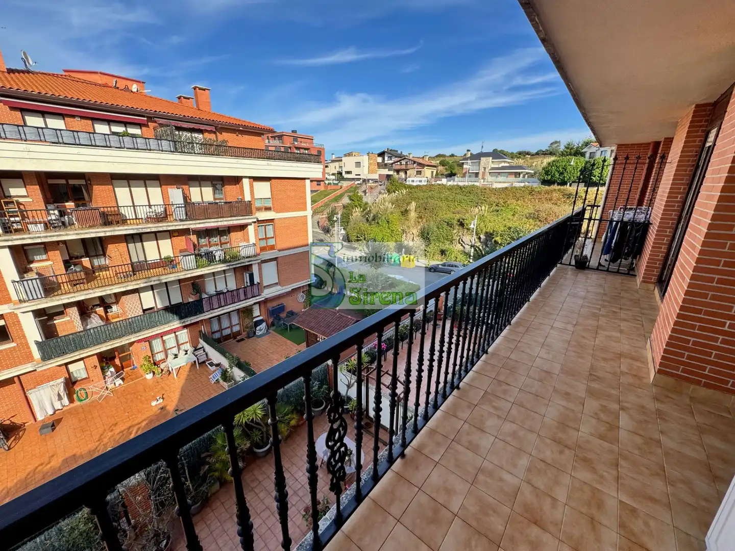 Terraza de Piso en venta en Castro-Urdiales con Calefacción, Terraza y Trastero