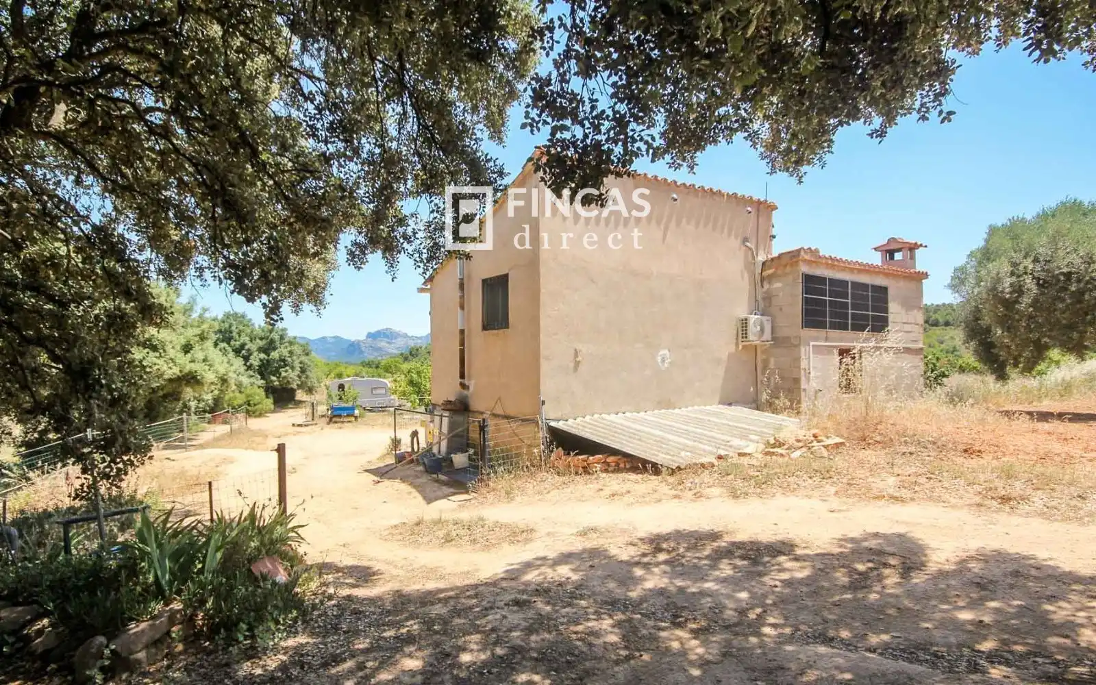 Exterior view of Country homes for sale in Cretas  with Air Conditioner