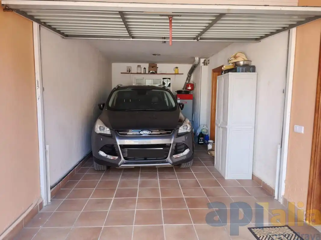 Aparcament de Casa o xalet en venda en Calonge i Sant Antoni amb Calefacció, Jardí privat i Terrassa