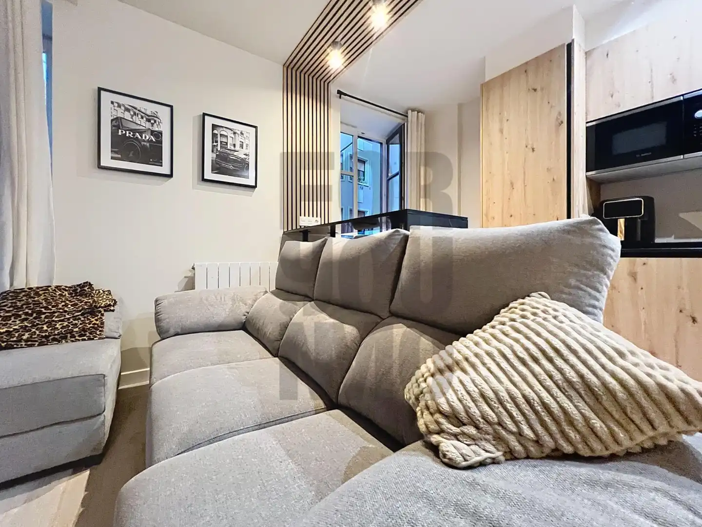Living room of Apartments for sale in Irun   with Heating, Parquet flooring and Furnished