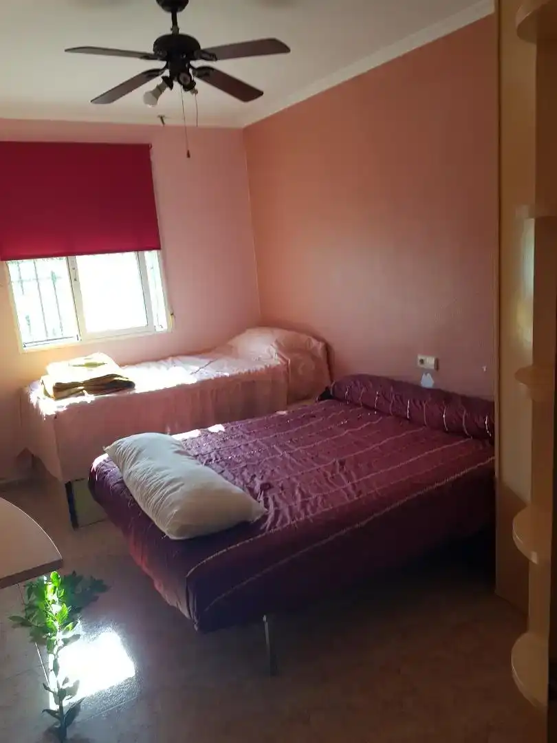 Dormitori de Casa o xalet en venda en Elche / Elx amb Aire condicionat i Piscina