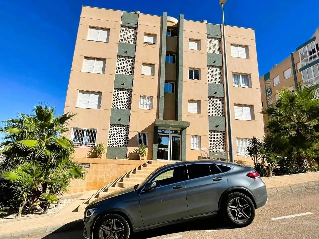 Apartament amb piscina en venda a Calle Calle San Sebastian, imagen 2