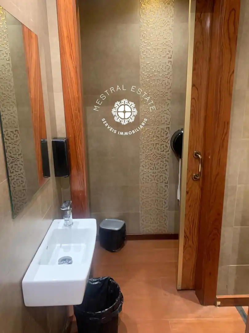 Business premises for transfer in GARBI, imagen 41