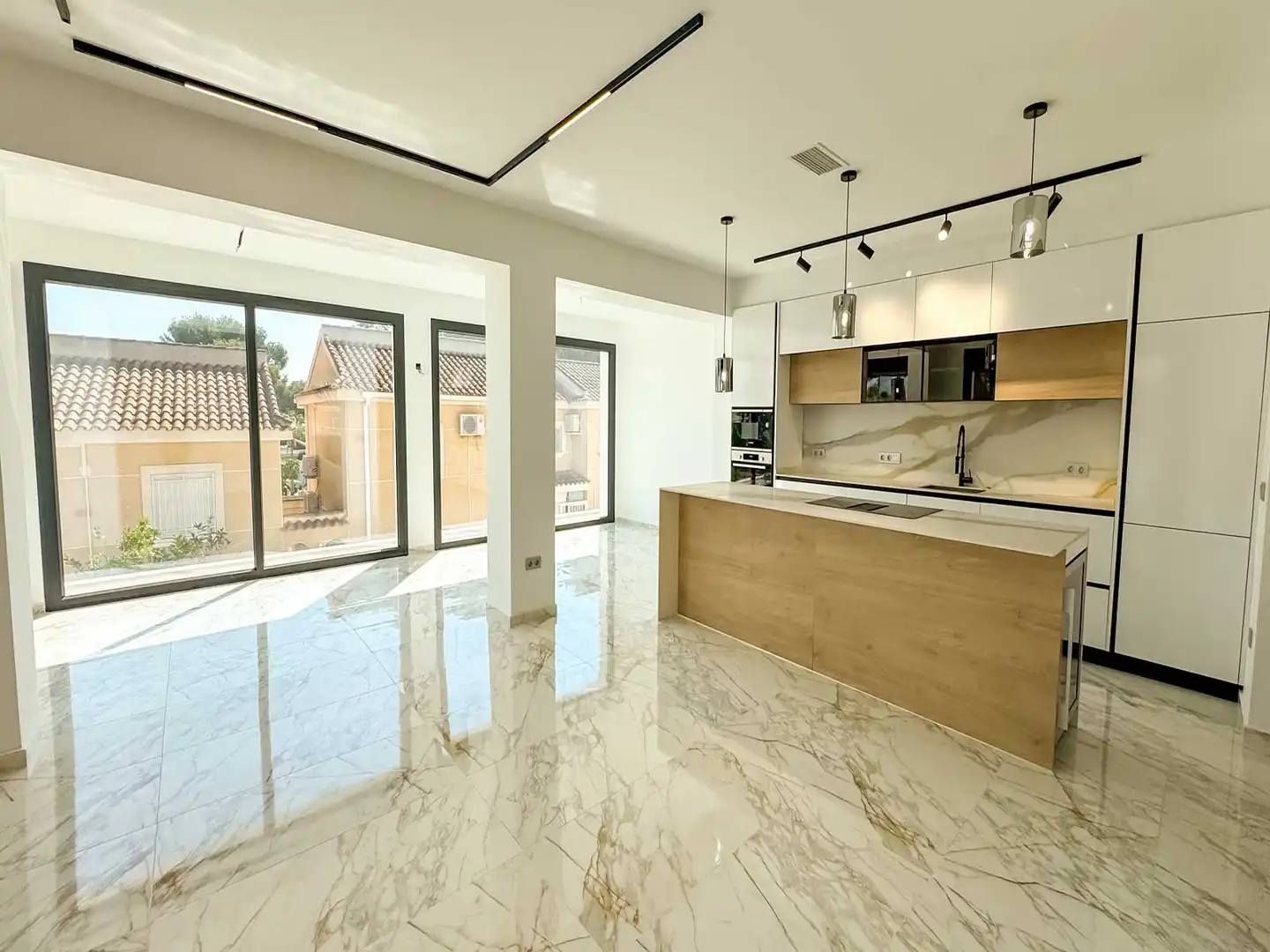 Villa mit Pool zum Verkauf in Calle Calle Varsovia Bal, imagen 9