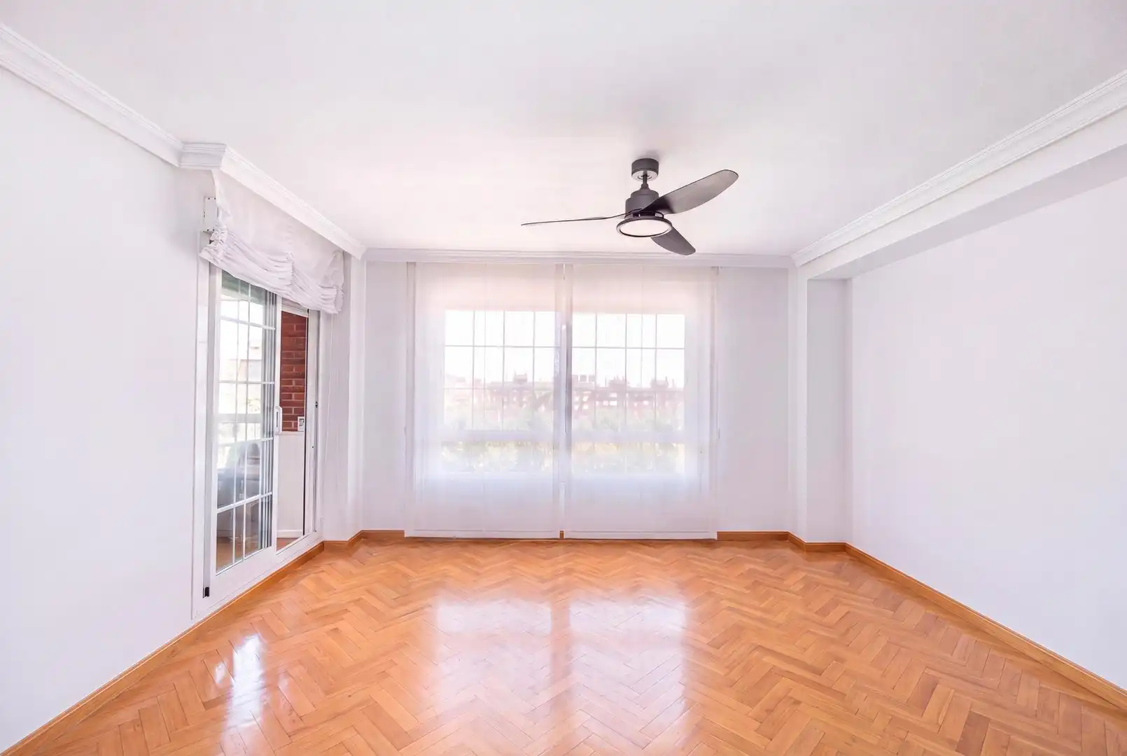 Flat with pool for sale in MARIA CURIE, imagen 4