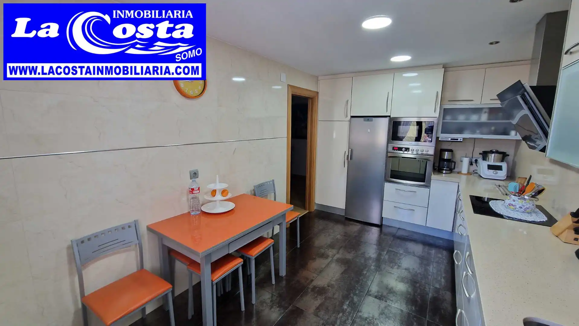 Wohnung zum Verkauf in Calle Campogiro, 3, Peñacastillo - Nueva Montaña