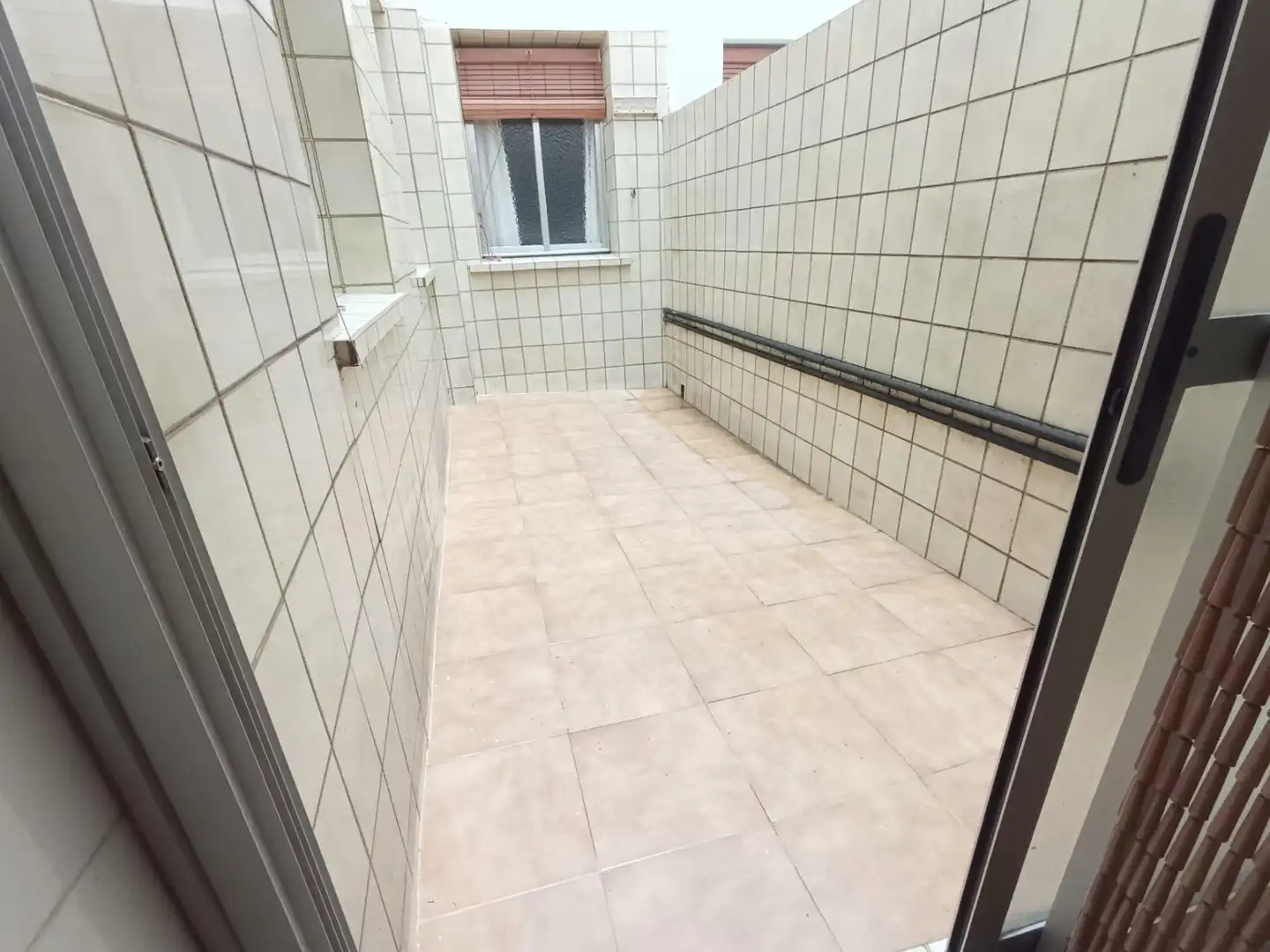 Bany de Pis en venda en Córdoba amb Aire condicionat, Terrassa i Moblat