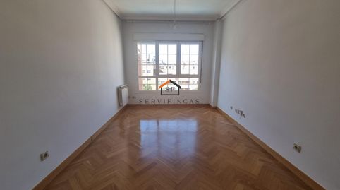 Photo 3 of Flat for rent in Calle Sodio, 19, Legazpi, Madrid Capital