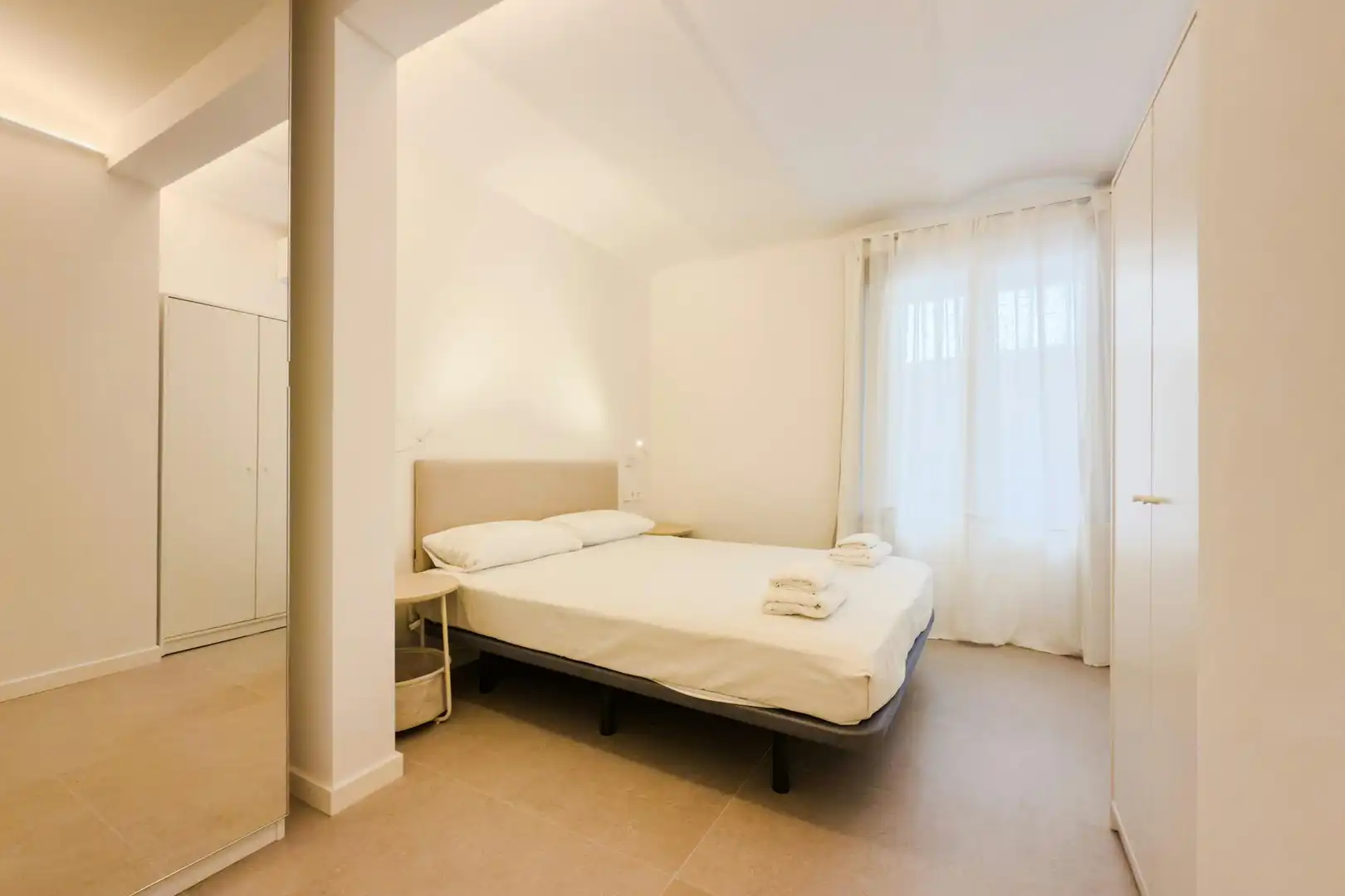 Habitación de Piso de alquiler en Barcelona con Aire acondicionado, Amueblado y Lavadora