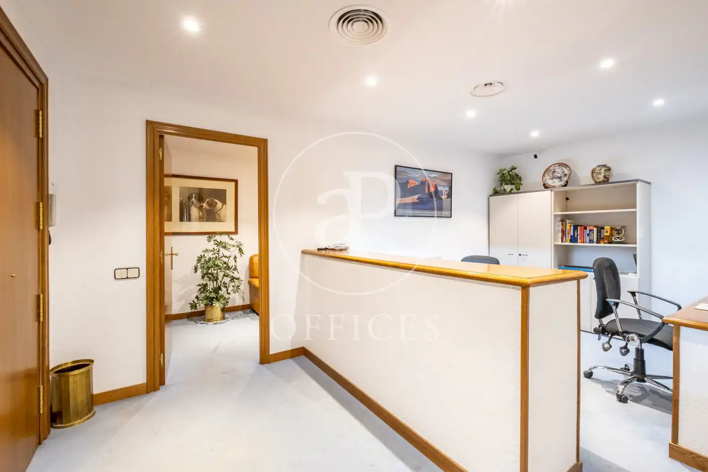 Büro zum Verkauf in Barcelona mit Klimaanlage und Heizung