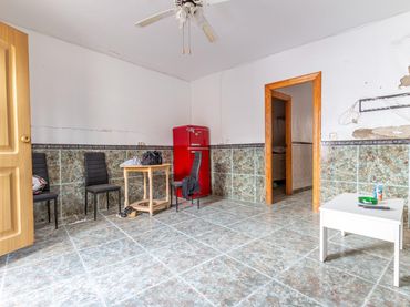 Haus mit Balkon zum Verkauf in Calle MURILLO