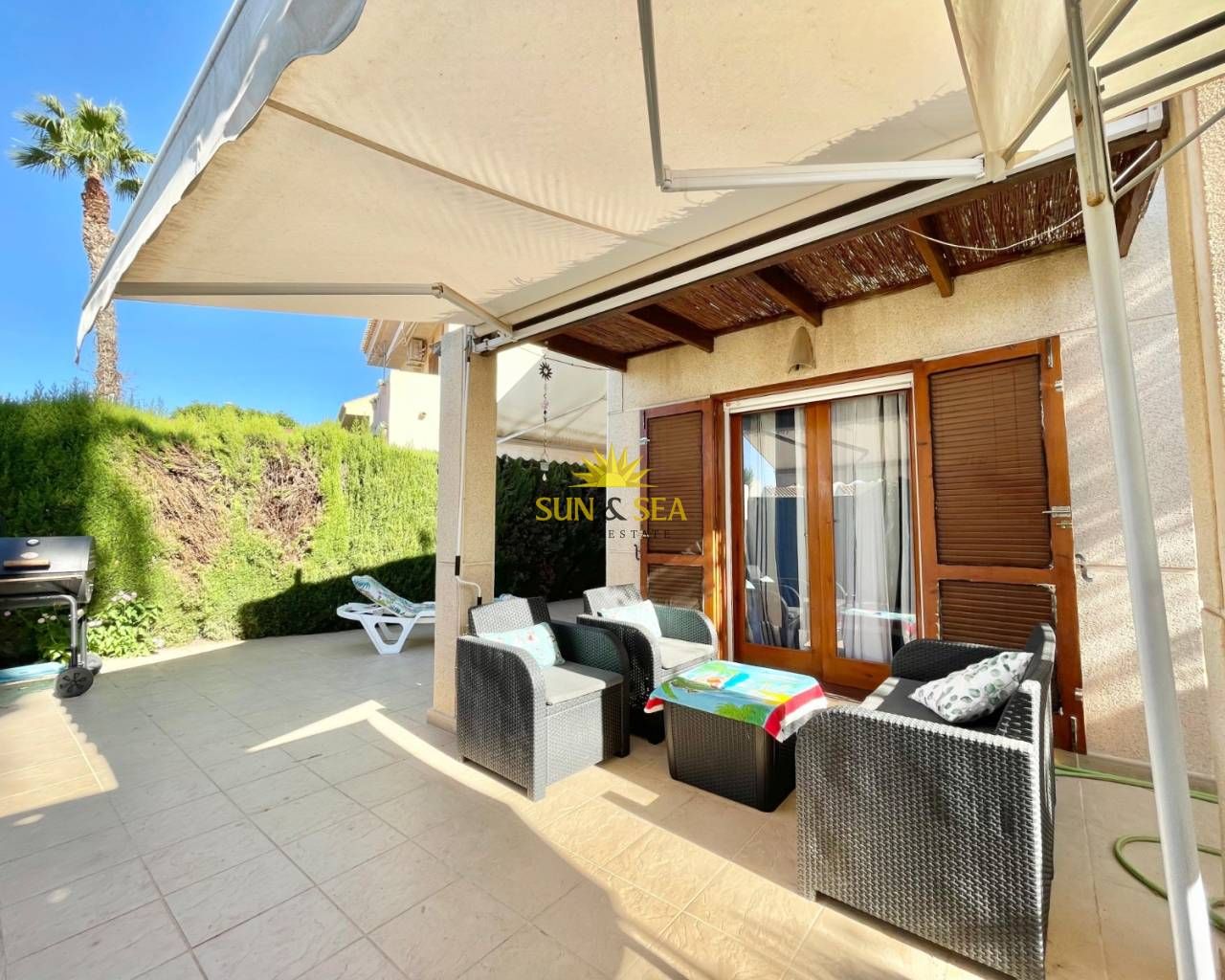 Terrassa de Casa o xalet de lloguer en Orihuela amb Calefacció, Jardí privat i Terrassa