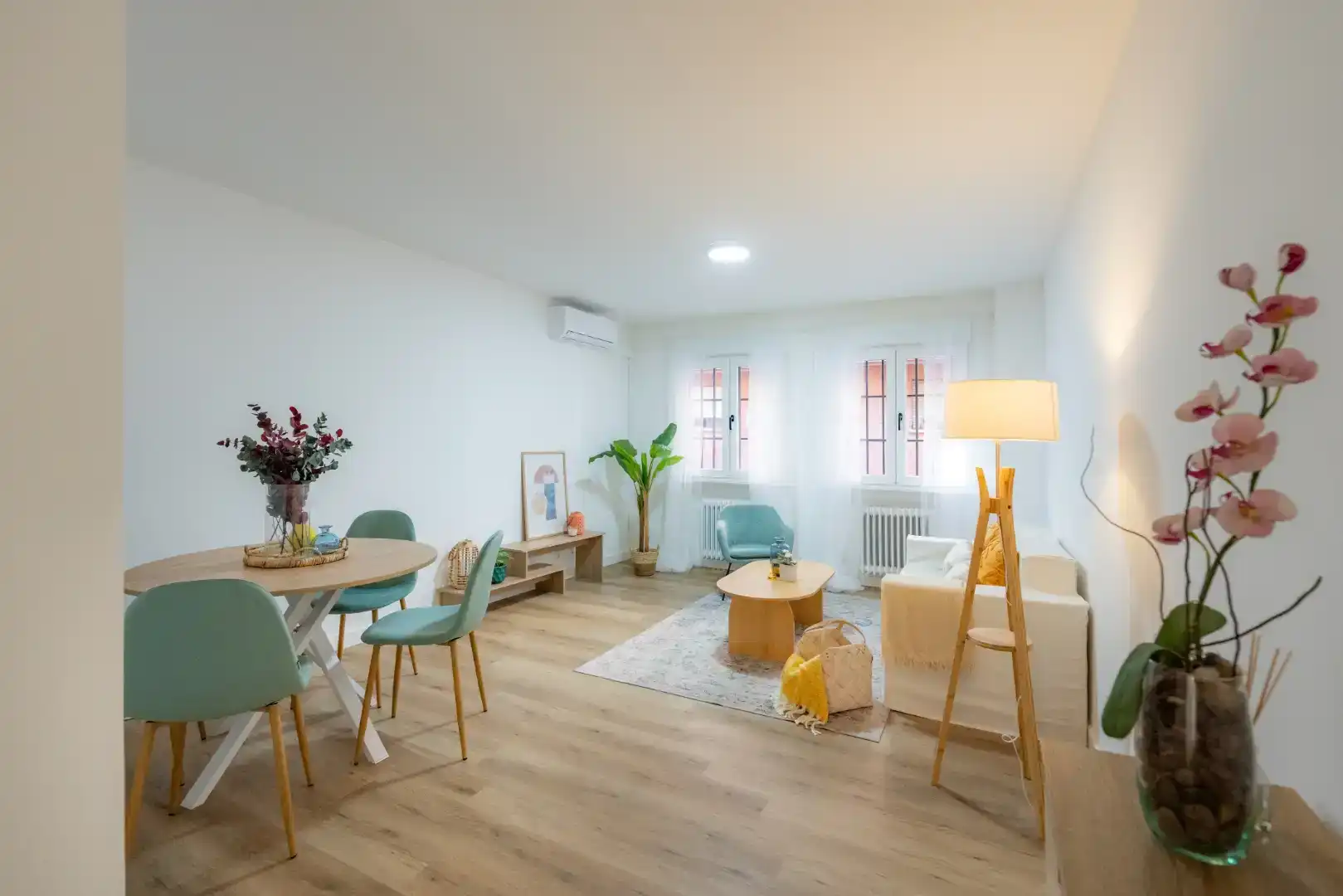 Sala d'estar de Pis en venda en Las Rozas de Madrid amb Aire condicionat, Jardí privat i Forn