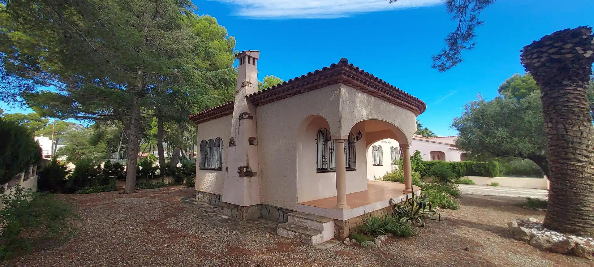 Chalet con jardín en venta en Carrer del Llobregat, imagen 2