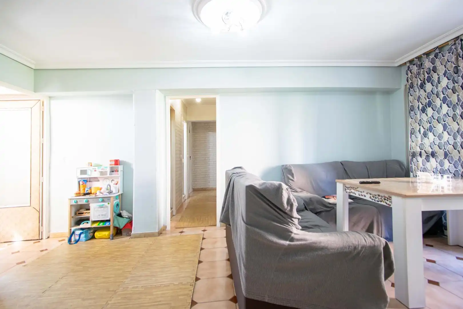 Piso en venta en Sevilla con Balcón