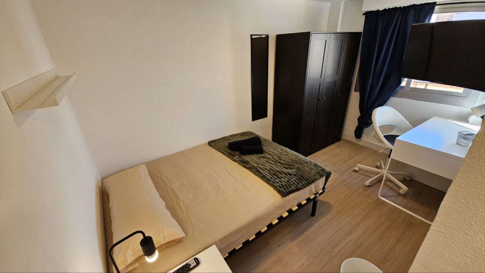 Habitación de Piso para compartir en San Vicente del Raspeig / Sant Vicent del Raspeig con Aire acondicionado, Terraza y Amueblado