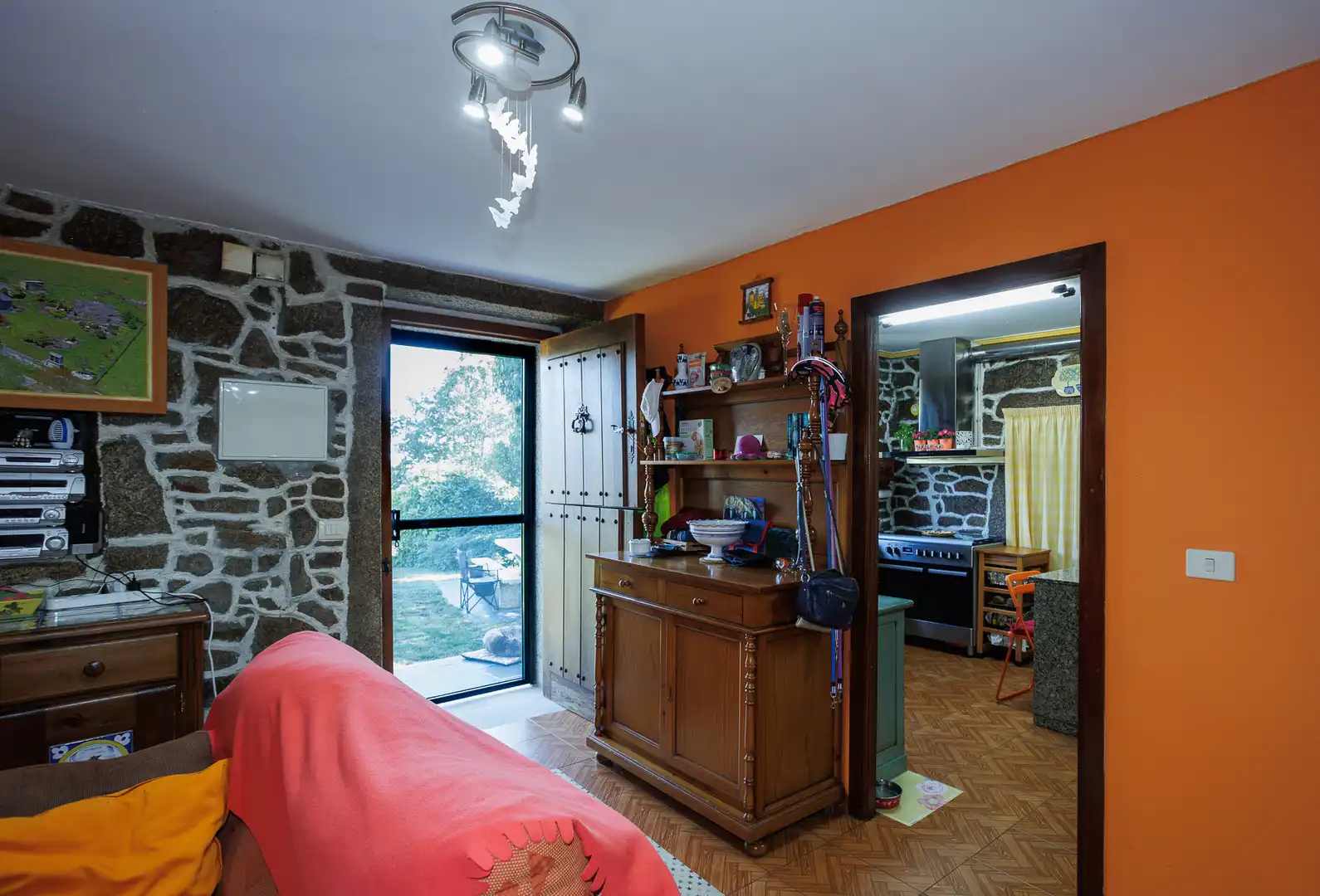 Country homes for sale in Guitiriz  with Furnished