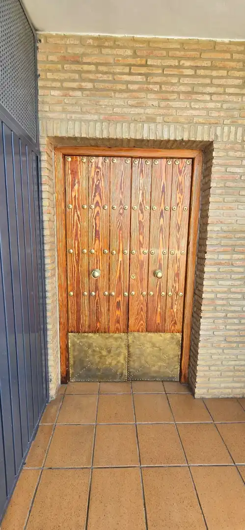 Vista exterior de Casa o xalet en venda en El Puerto de Santa María amb Aire condicionat, Jardí privat i Terrassa