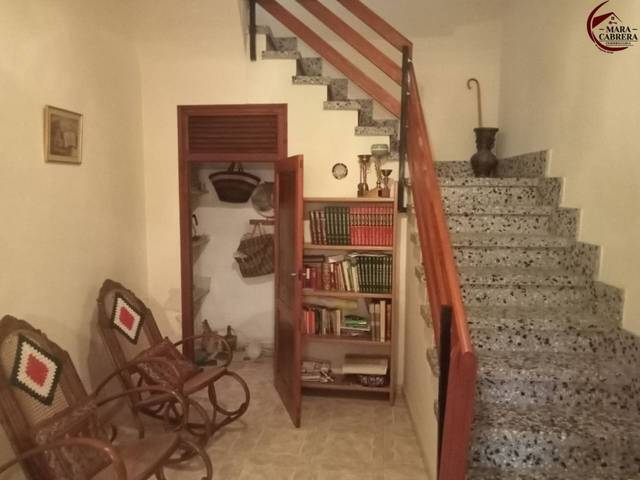 Casa adosada en Venta en Calle Valencia, 23 en La Font d'en Carròs