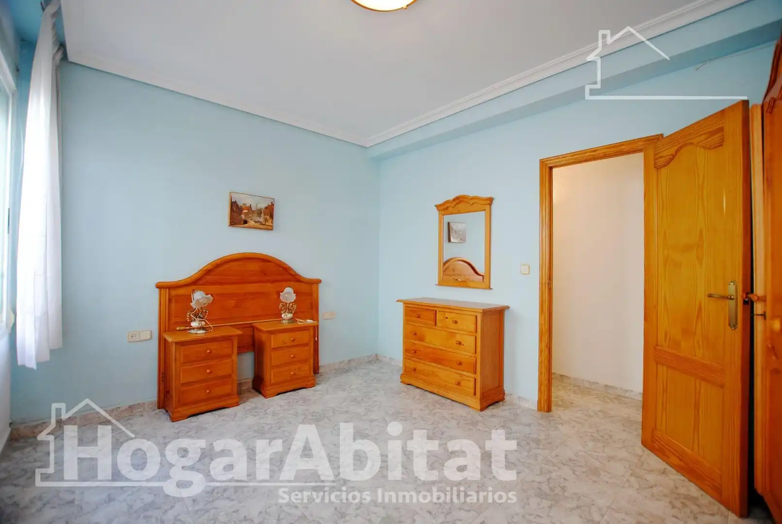 Habitación de Casa o chalet en venta en Tavernes de la Valldigna con Terraza, Trastero y Amueblado