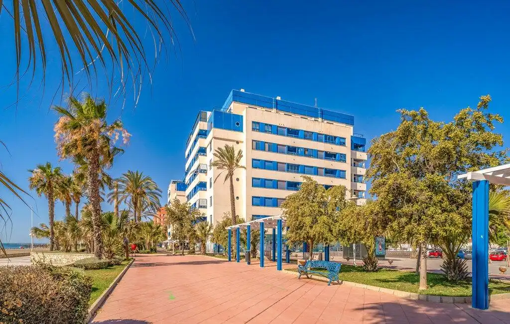 Außenansicht von Wohnung zur Miete in Málaga mit Klimaanlage, Terrasse und Möbliert