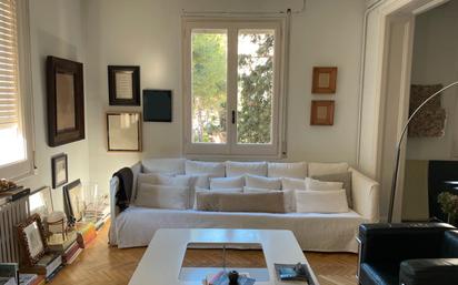 Living room of Flat for sale in  Barcelona Capital